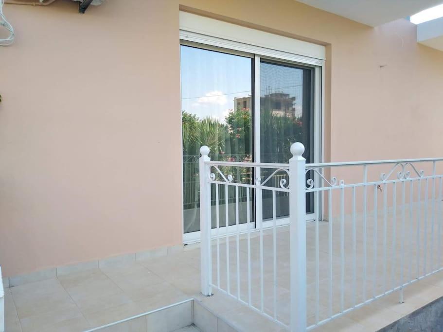 Brand New Spacious Studio Itea Exterior photo